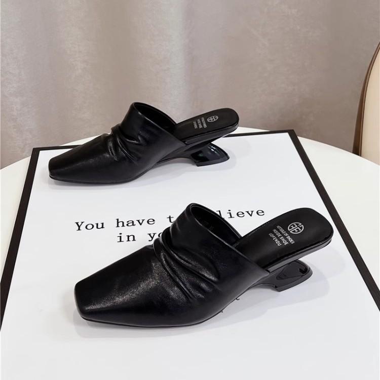 Fashion On A Wedge Shoes Woman 2025 Female Slippers Square Toe Beige Heeled Sandals Luxury Slides New Cover Black Designer Pleated