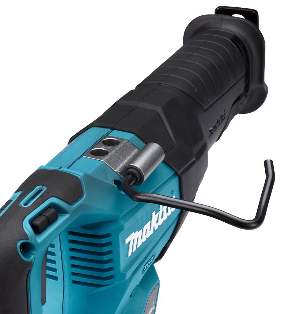 Makita Cordless Reciprocating Saw 40Vmax and case sold JR001GZ (Battery, charger, separately)