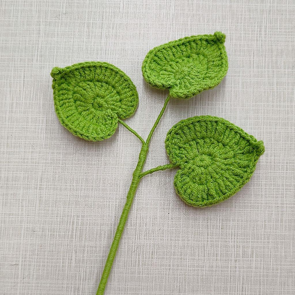Foglie creative all'uncinetto Lavorazione a maglia Foglia Fiore all'uncinetto Mazzo Decorazione Pianta tessuta a mano Decorazione per la casa