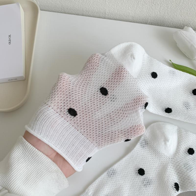 Women's Spring and Summer Thin Curled Round Dot Mesh Breathable Loose Mouth In The Tube Pile Socks