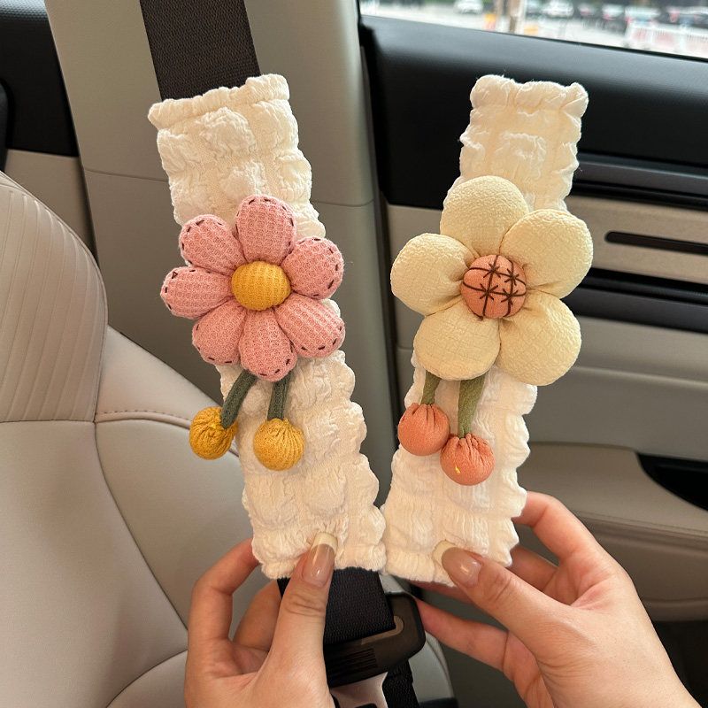 Car Seatbelt Shoulder Pad Anti-Neck-Strangling Cartoon Cute High-End Car Interior Decoration Car Child Protection Cover for Women