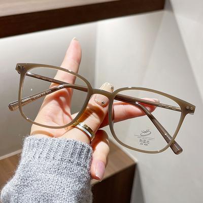 Brillen & Accessoires – Lese- & Computerbrillen