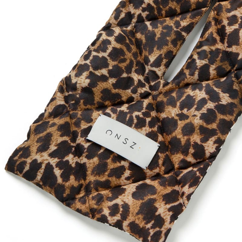ONSZ Modern Leopard Double-Sided Padded Muffler
