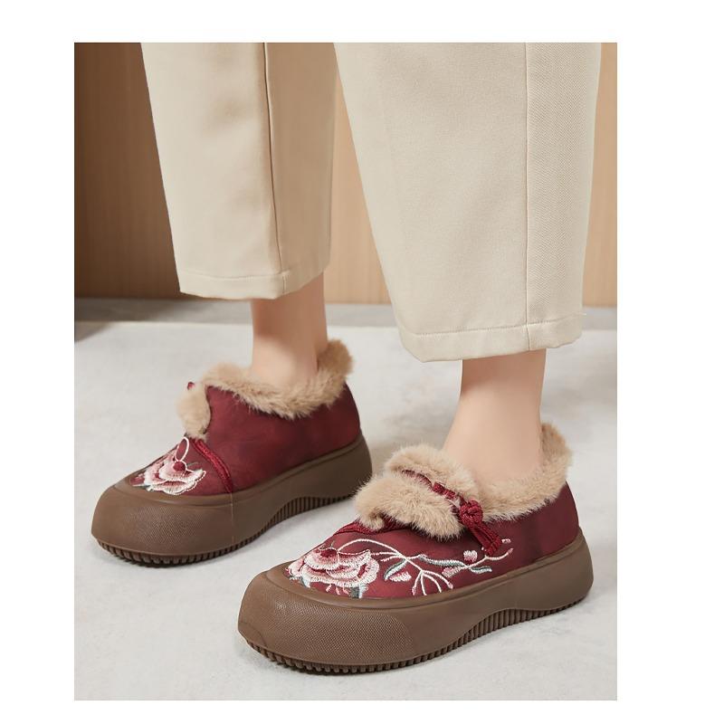 Cotton Shoes Women's Winter Embroidered Fur Shoes Warm Snow Boots with Fleece Thickened Cotton Boots Thickened with Thick Soles and Heightened Boots