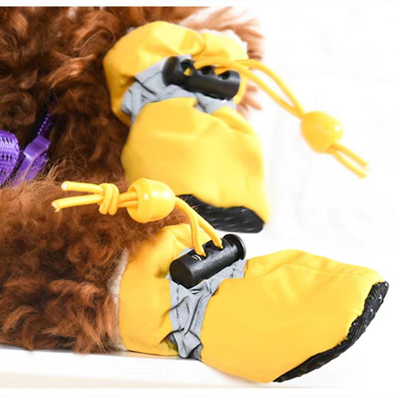 Breathable Small Dog Shoes – Non-Waterproof Paw Covers for Pomeranians & Bichons, Suitable for Spring & Winter