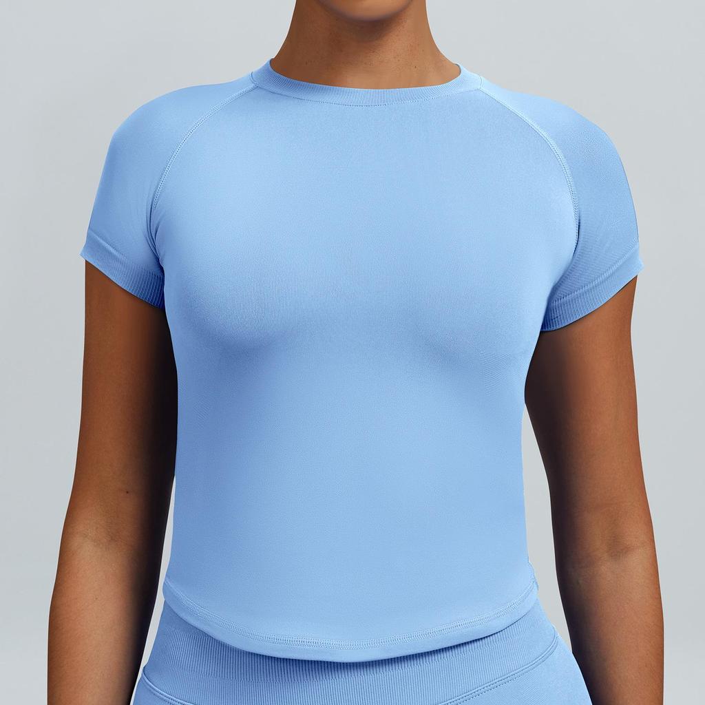 High-Stretch Seamless Nylon Yoga T-Shirt: Moisture-Wicking, Tight-Fit, Hip-Length Short Sleeve