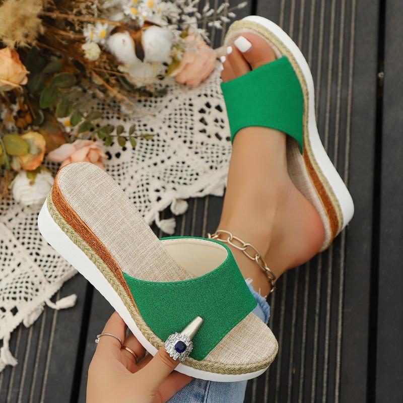 Summer new slope heel slippers women's large size thick bottom medium heel beach fish mouth one-word cool slippers