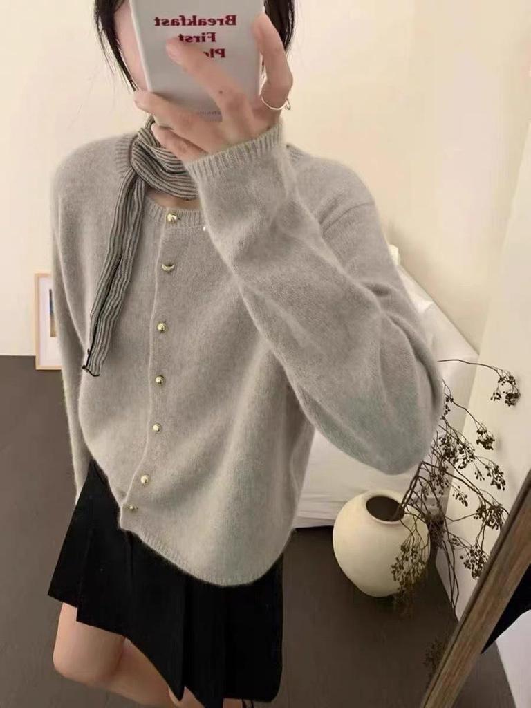 European Style Women's Pure Wool Soft Fluffy Cardigan Sweater