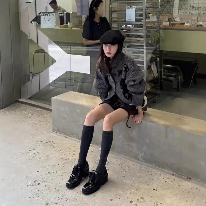 New Luxury Retro Thick Bottom Loafers Women Round Toe Flat Shoe Spring Autumn Commuter Shoes Walking Shoes Single Shoes