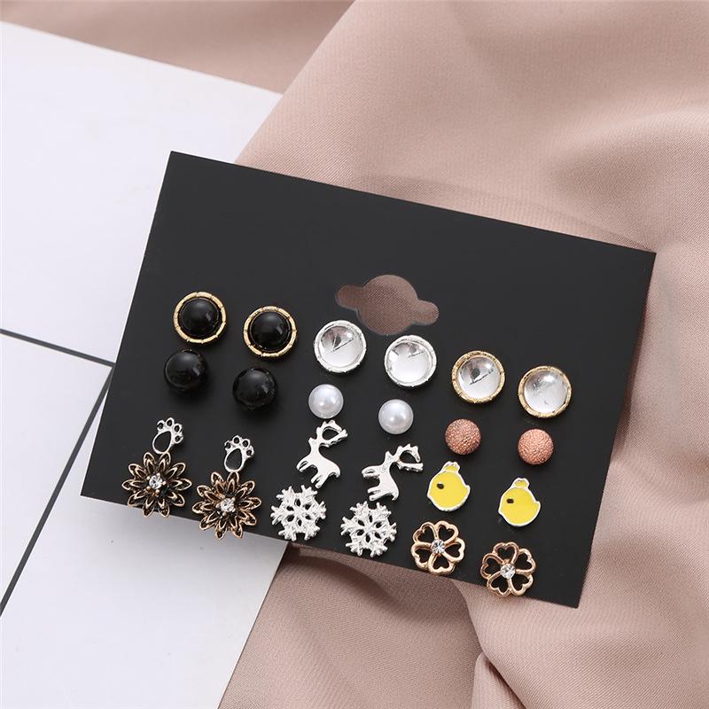 2021 European Retro Style Women's Earrings: 12-Pair Set