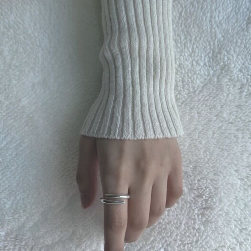 LAPEEZ Round Lock Ring