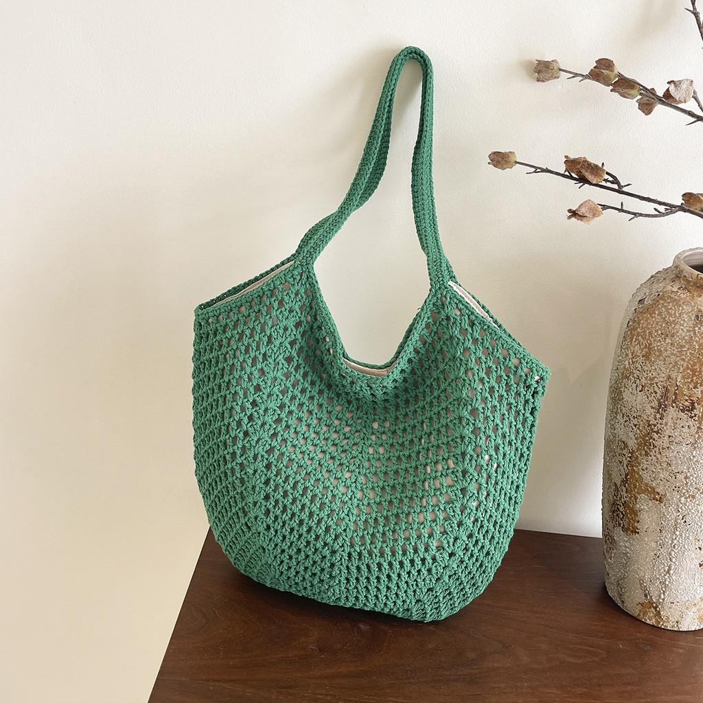 Woven Tote Bag With Zipper Closure For Beach And Travel Use