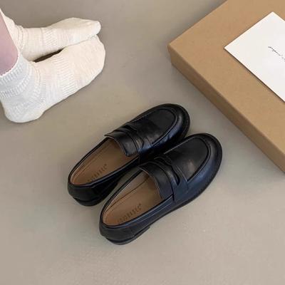 Dámska obuv – Dámske mokasíny