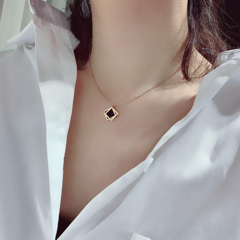 Gold-Plated Titanium Steel Geometric Square Necklace for Women - Cold Style Fashion Clavicle Chain Jewelry