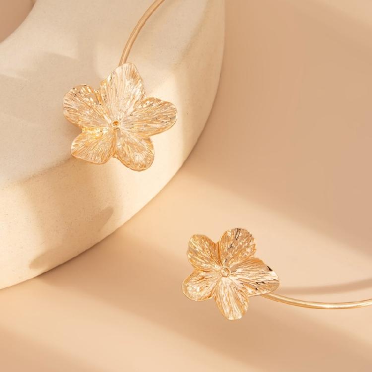 Minimalist Floral Pendant Necklace Adjustable Stackable Chain Jewelry Elegant Geometric Jewelry For Women Vacation Charm