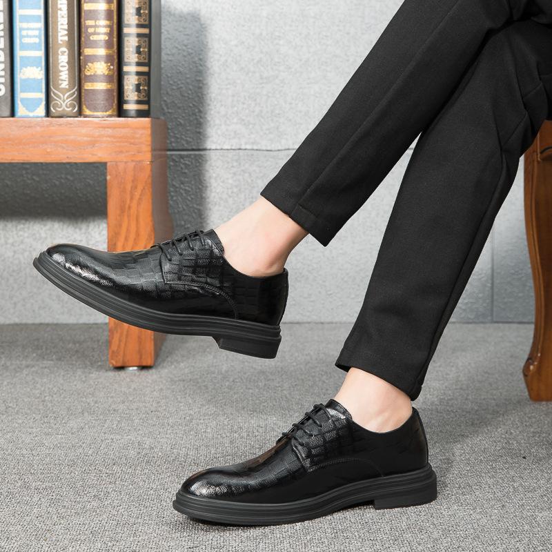 Fashion Business Dress Men Shoes 2024 New Classic Leather Men'S Suits Shoes Fashion Slip On Dress Shoes Men Oxfords