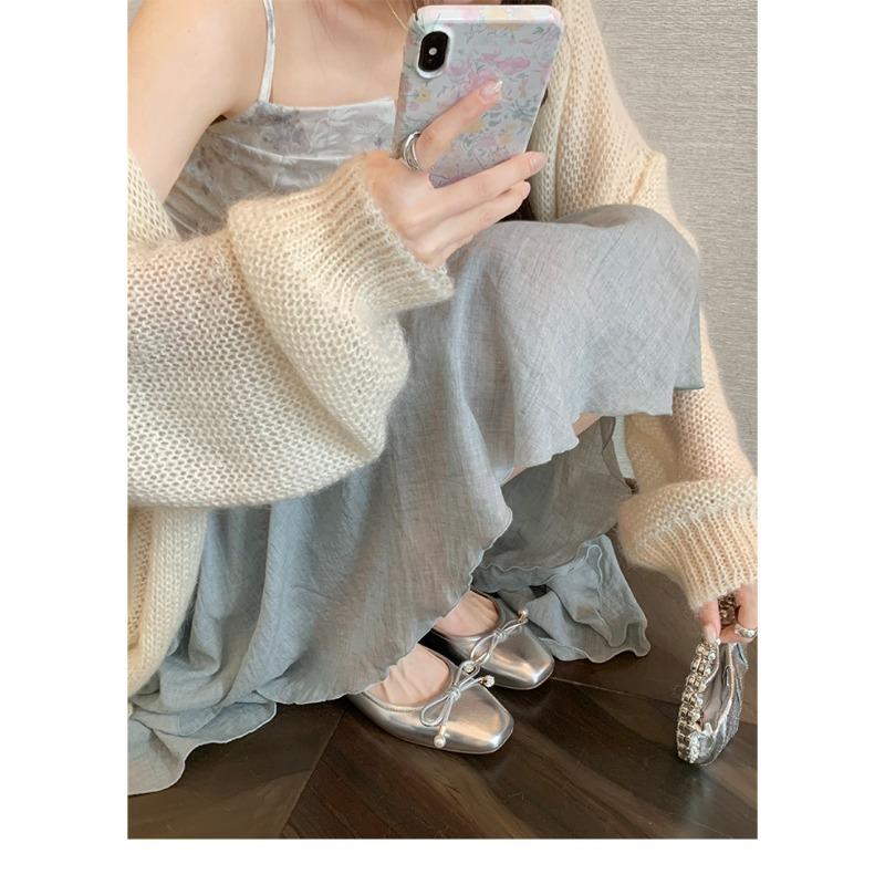 

Sheepskin leather silver Mary Jane single shoes women s rhinestone shoes bow ballet shoes flat ladyshoes 40