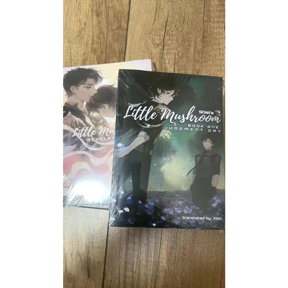 2 Bücher Kleiner Pilz Band 1+2 Englischer Roman Taschenbuch