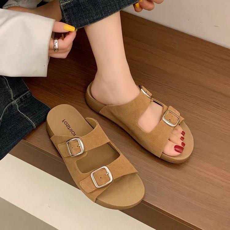 

Женские шлепанцы Boken на платформе, лето 2025, новая коллекция, крутые шлепанцы, модные и повседневные, универсальные пляжные туфли на одной перемычке 42 коричневый