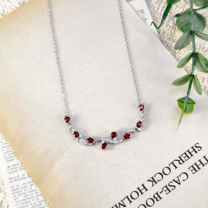 

Women 925 Sterling Silver Natural Crystal Necklace Pear Cut Stone Pendant 925 silver