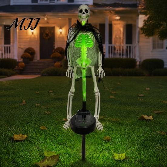 Outdoor Halloween Decorations 2Pcs Solar Skeleton Yard Stake, LED Garden Lights, Waterproof Glowing Skull Stakes Realistic Figurines for