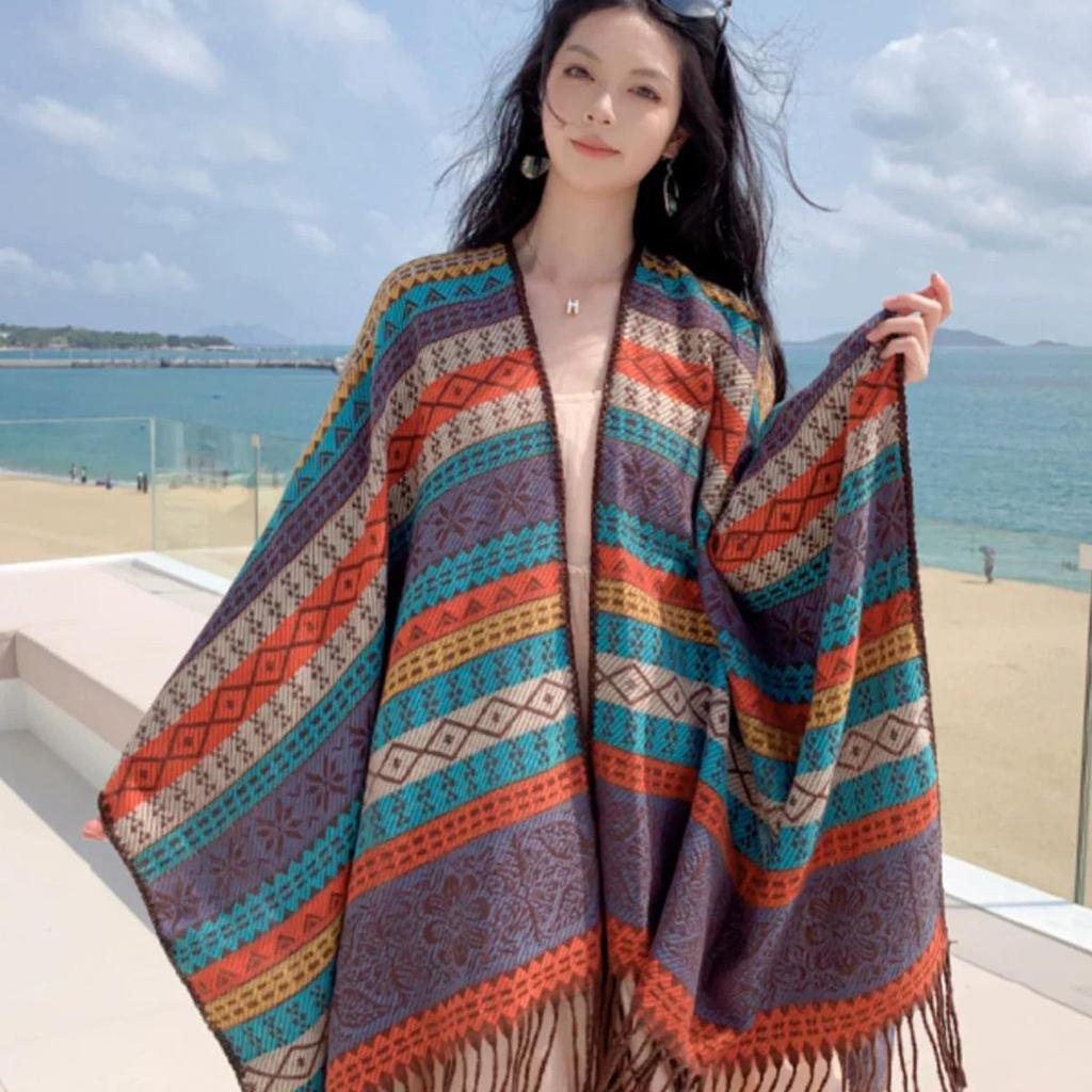 Ethnic Style Tassel Shawl: Xinjiang Tibet Yunnan Lijiang Travel Jacquard Outerwear Warm Striped Cape