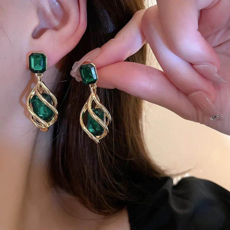 Korean Emerald Crystal Dangle Earrings for Women Trendy Gold Hollow Stud Earring Birthday Gifts Pendientes