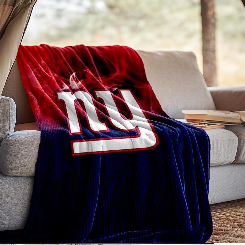 New York Giants Logo Blanket Outdoor Flannel Blanket for Camping, Hiking, Garden Parties, Picnic Essentials,gift for family and friends
