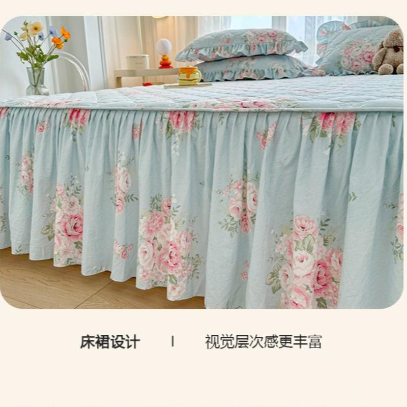 Four Season Universal Washed Cotton Bed Skirt Quilted Padded Thick Ventilate Bed Cover Three Piece Pastoral Floral Bed Sheet Set