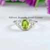 Natürlicher Peridot Ring, Zarter Ring, Handgefertigter 925 Sterling Silber Ring, Ovaler Peridot Designer Ring, August Geburtsstein, Krappenfassung Ring