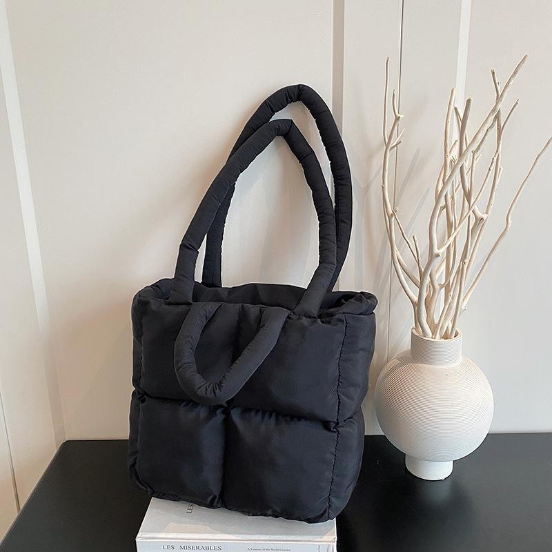Underarm bag women's large-capacity soft cotton-filled pillow cotton bag versatile single shoulder portable tote bag