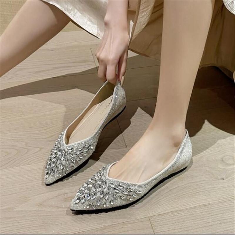 Pointed Toe Flat Shoes Luxury Rhinestones Women Slip On Shoes Casual Breathable Ballet Flats Women Loafers Comfort Ladies Shoes