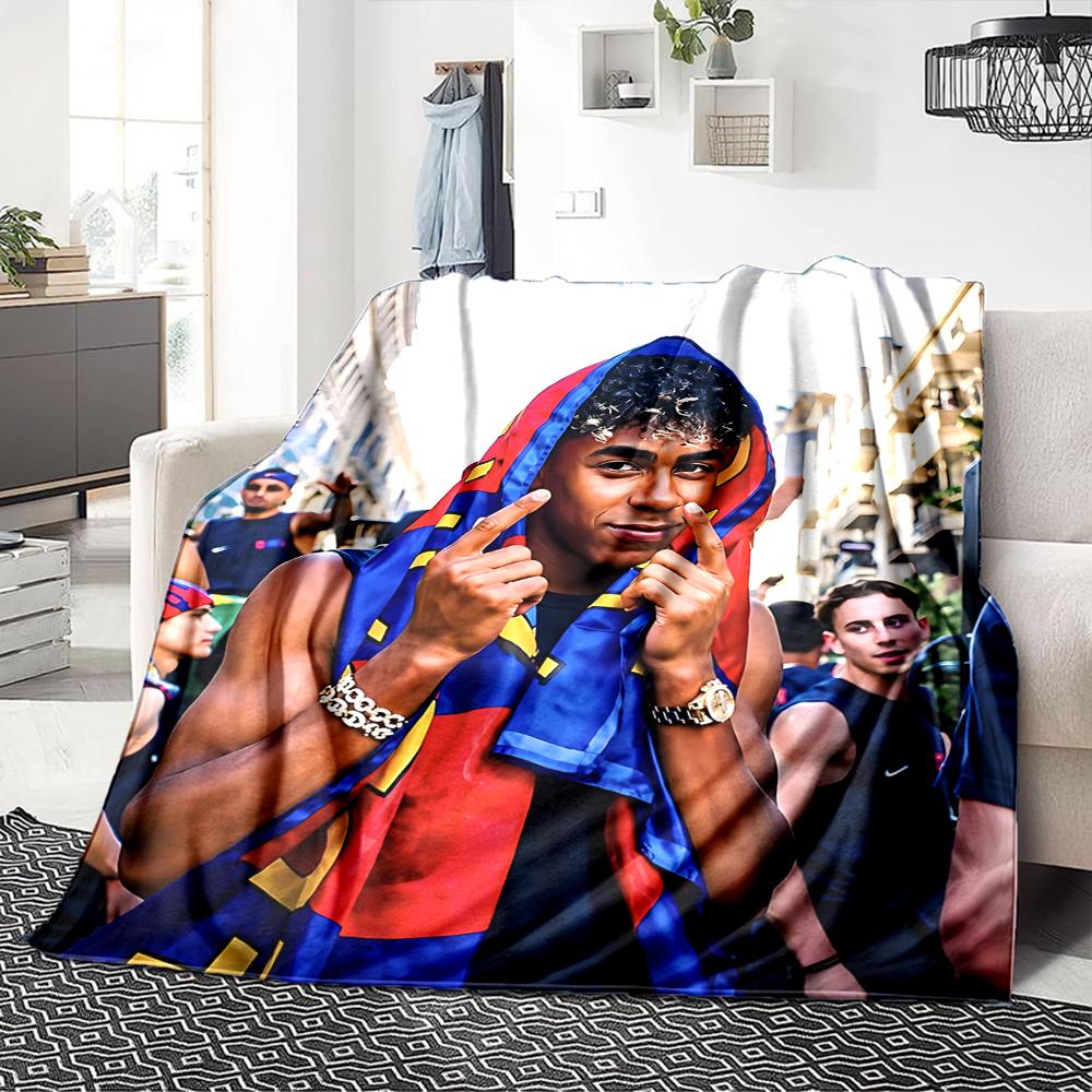 Barcelona Football Fan printed flannel breathable and warm blanket, a stylish home gift, suitable for home, office and bedspread use. 0710a21