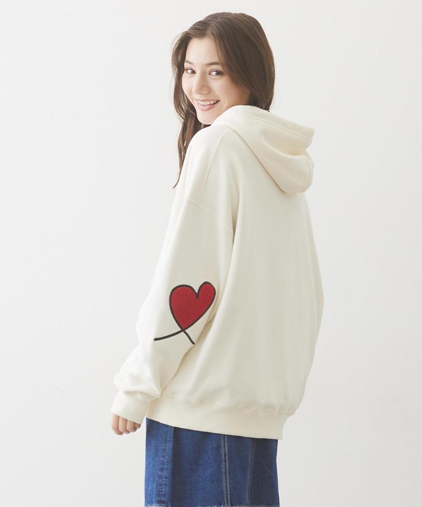 Milkfed Love Heart Elbow Off White Women's Sweatshirt,