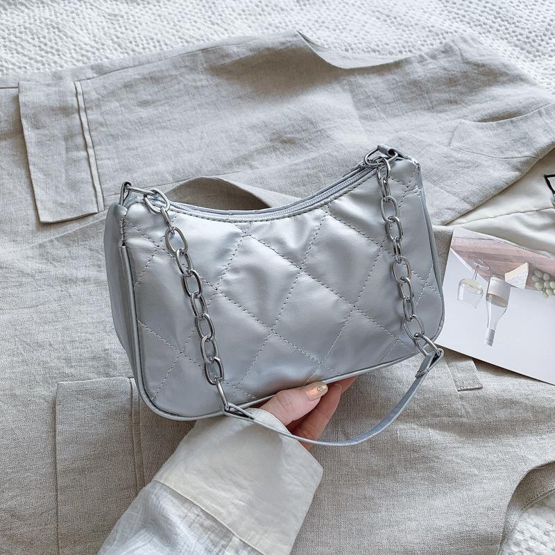 Textured Diamond On the New Casual 2025 Spring New Solid Color Fashion Trend Foreign Style Portable Underarm Shoulder Women's Bag