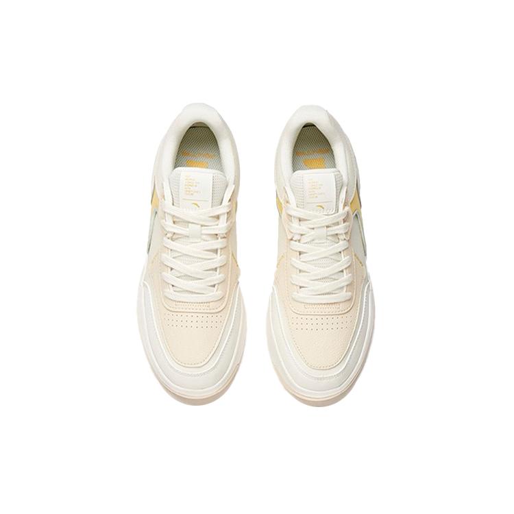 Anta Life Collection Wear resistant And Lightweight Low top Skateboard Shoes Women's White Yellow 922118081-2