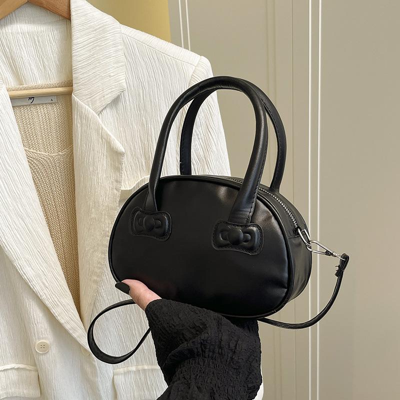 Sweet Bow Portable Small Bag Women's 2025 New Fashion Commuter Bowling Bag Summer Versatile Messenger Bag