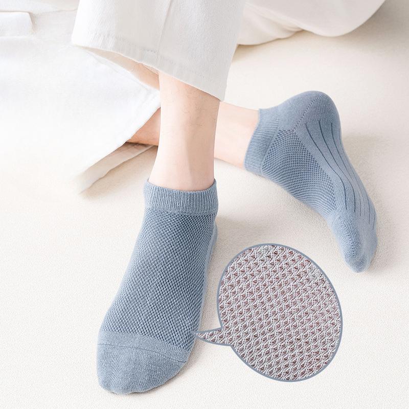 Men's Socks, Spring and Summer Low-top Shallow-mouthed Short Socks, Trendy Spring and Autumn Boat Socks, Thin, Sweat-absorbent and Breathable