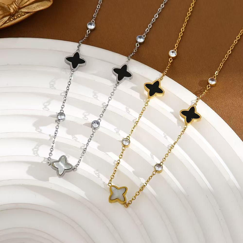 European-American Cross-Border Four-Leaf Clover Titanium Steel Necklace Pendant - High-End Design Jewelry.