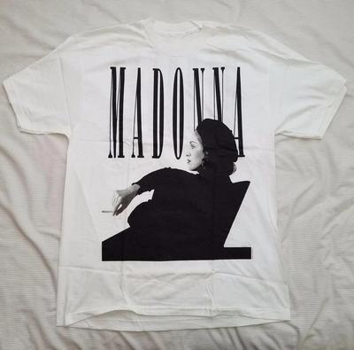 Üst giysisi – T-shirtler