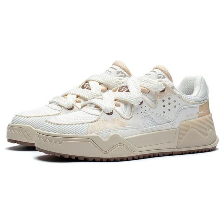 New LiNing Shining Star 2 Flash Star 2.0 Wear Resistant Slip Resistant Low Top Skateboard Shoes Women's Mist White AGLT088-2