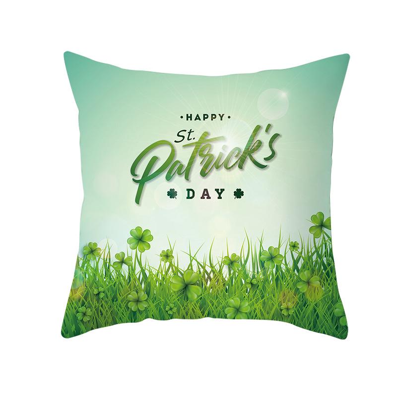 Home St. Patrick's Day Green Peach Velvet Cushion Cover National Day Four-Leaf Clover Cushion Cover