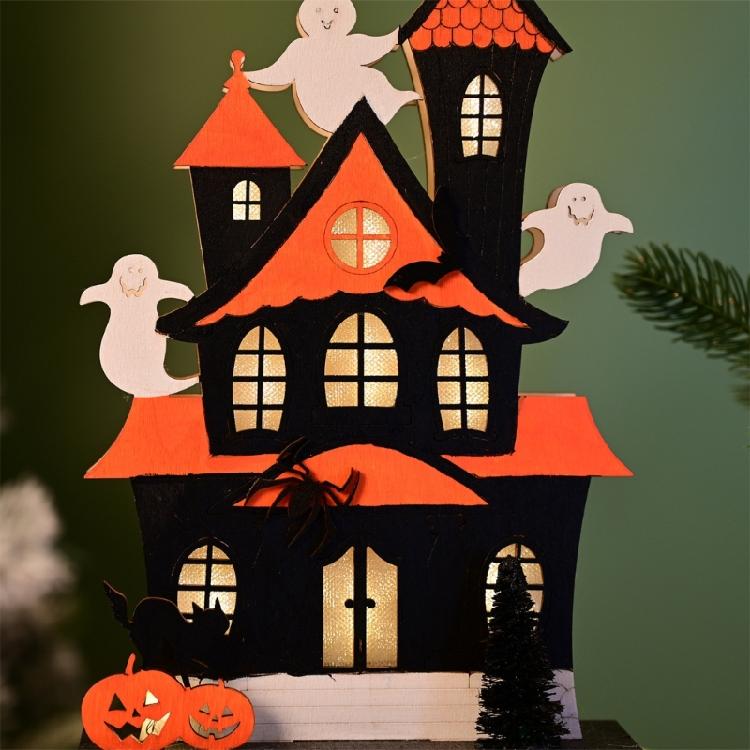 Halloween Party Wood Sign LED Lighted Ghostly Haunted Houses Decors Pumpkin Ornament with Realistic Detail Table Decors