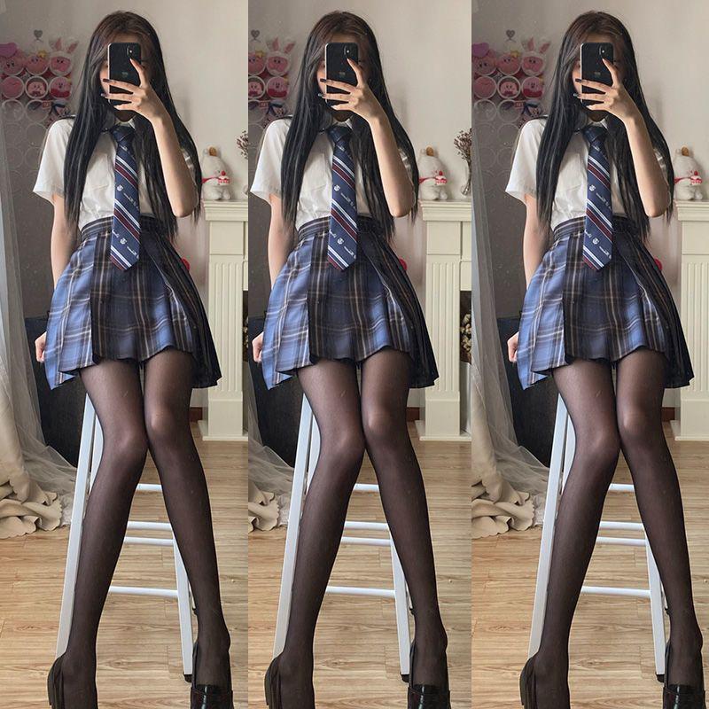 Extra Tall Unisex Black or White Stockings - 190cm Plus Size Pantyhose for Spring/Summer