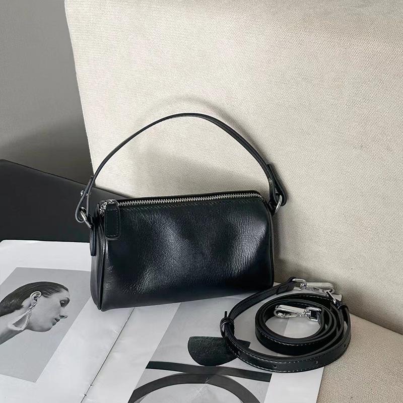 Mini Pillow Bag for Women 2025 New Vintage Cowhide Crossbody Underarm Bag Versatile Casual Fashion Cylinder Bag Trendy