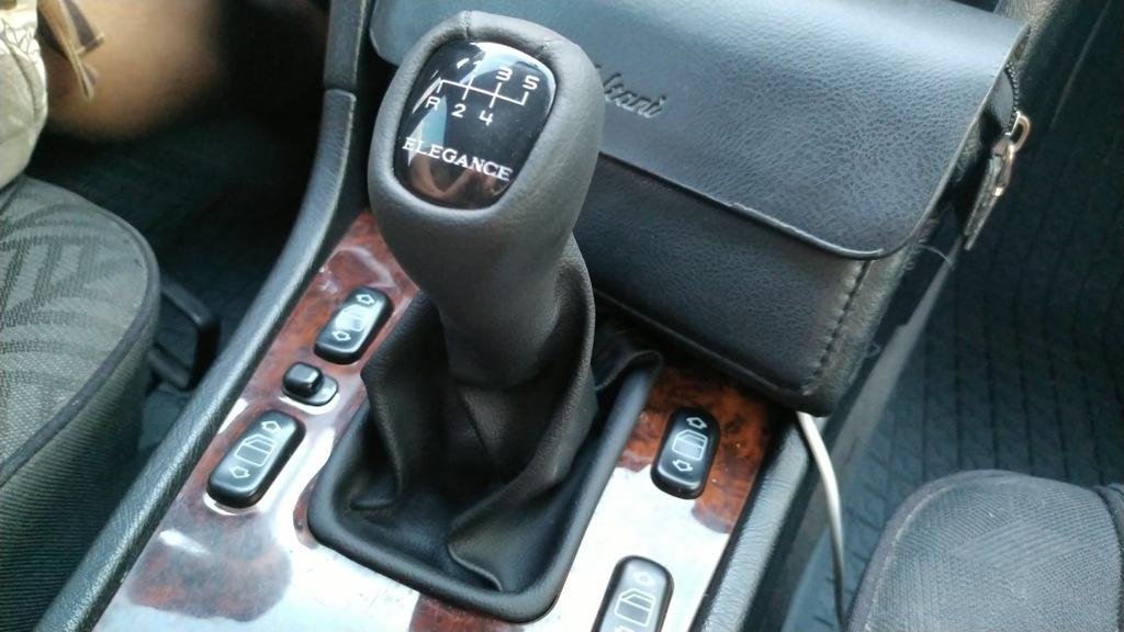 Чехол КПП -2025 ручка Elegance (кожзам) для Mercedes C-class W202 1993-2001 гг