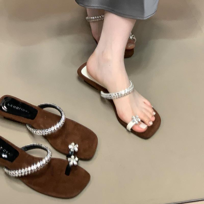 Thick-soled sandals slippers outer wear women's summer 2025 new style thick heel fashion versatile simple set toe cool slippers