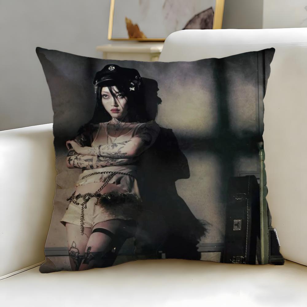 

Fashion Yyeuleable Cushion Cover Soft EasyWash Pillow Case Versatile for Couch Bed Travel and Office 30X30cm