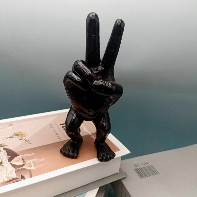 

Biye-shaped Doll (legs Movable) - Humorous Desktop Decoration Suitable for Offices and Homes, New Stress Relief Gift Small