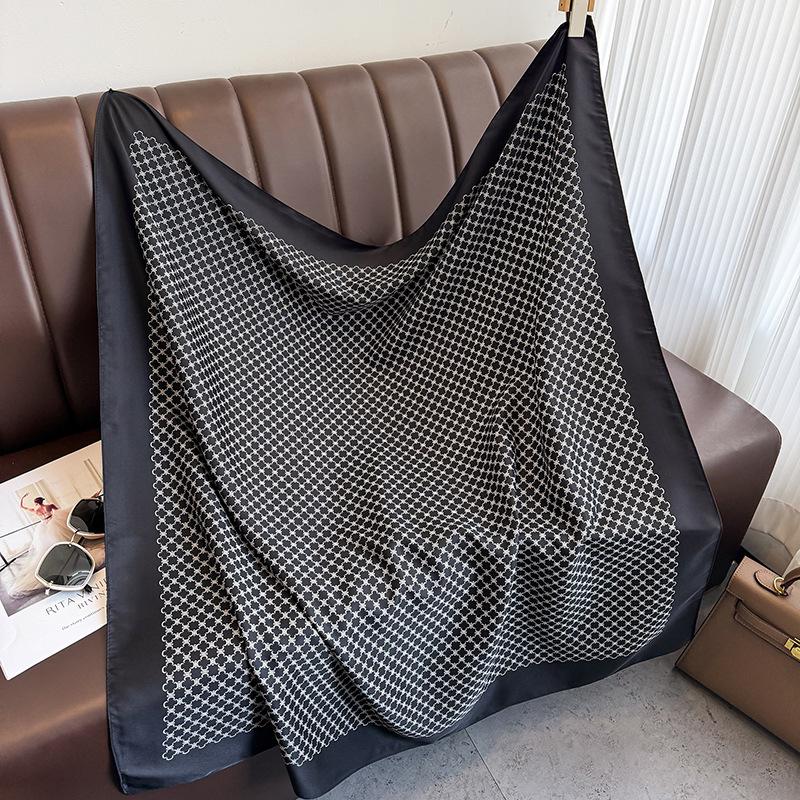 

Легкий роскошный пригородный квадратный шарф с принтом, весна-лето, новый стиль, женская мода, профессиональный декоративный шарф, шаль 90*90cm